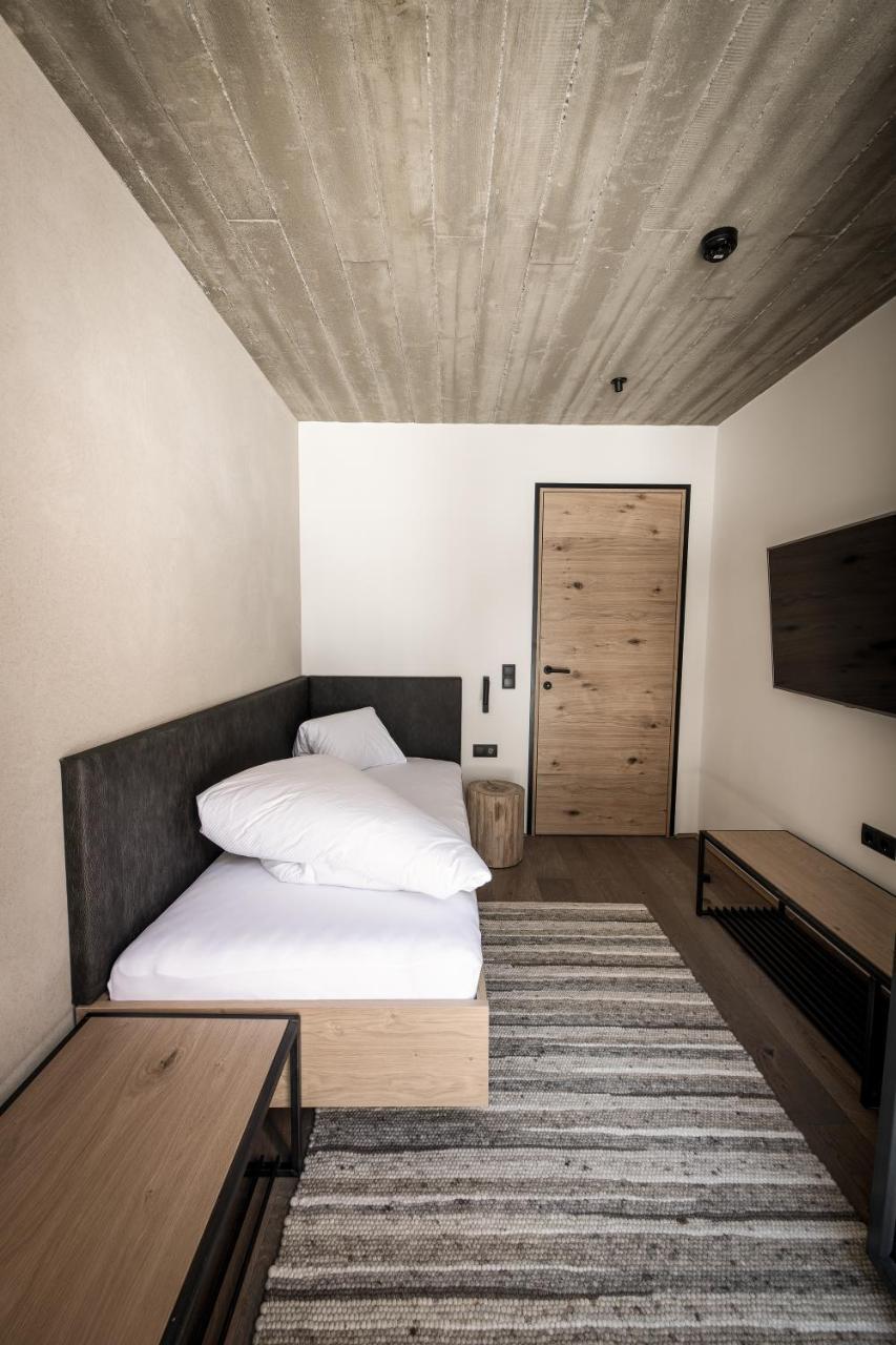 Glanz & Glory Appartements Laengenfeld Exterior foto